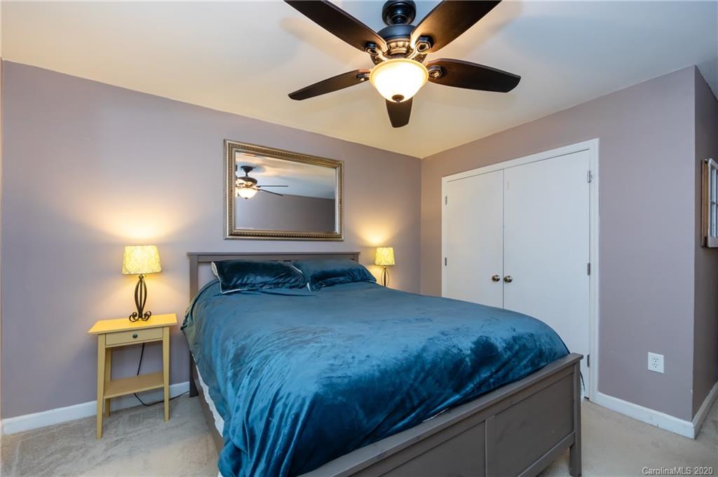 906 Falls Church Road Charlotte, NC 28270 - Photo 34 of 48 Gallery Image 34