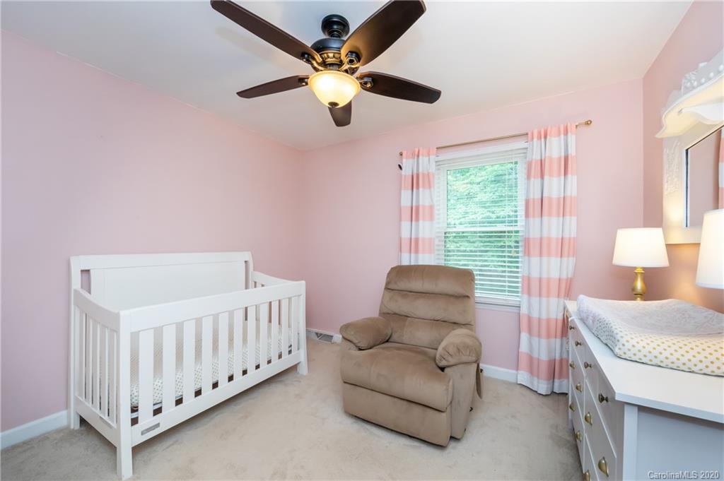 906 Falls Church Road Charlotte, NC 28270 - Photo 40 of 48 Gallery Image 40