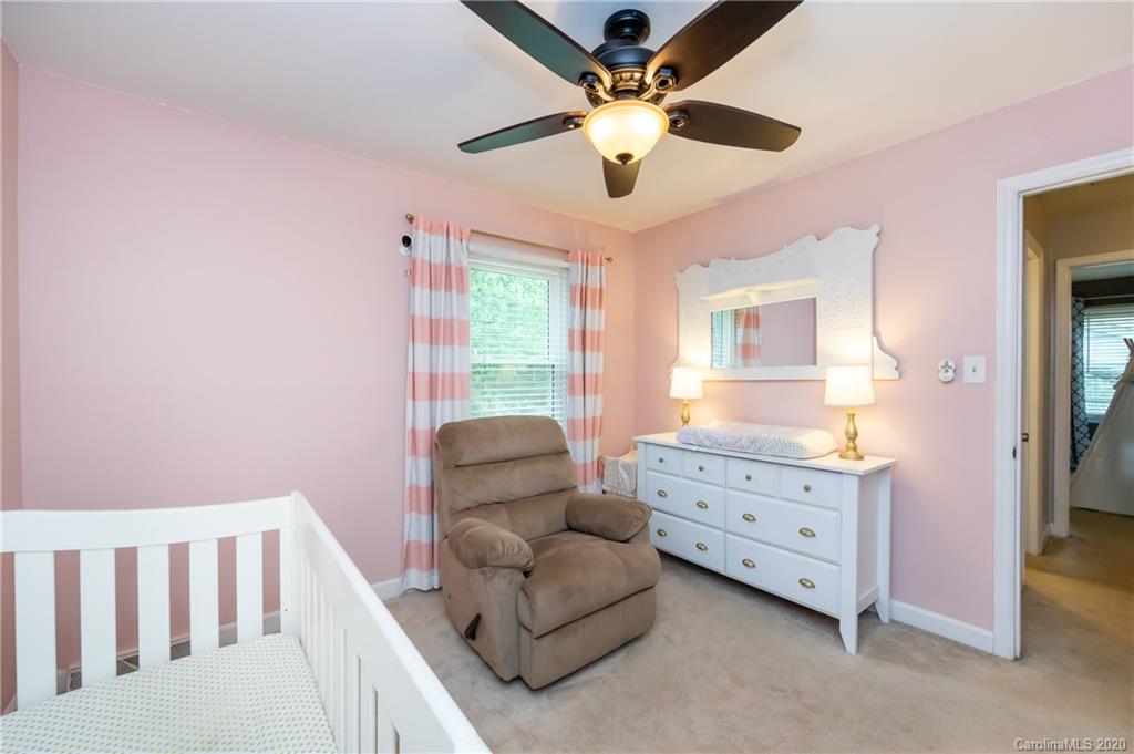 906 Falls Church Road Charlotte, NC 28270 - Photo 41 of 48 Gallery Image 41