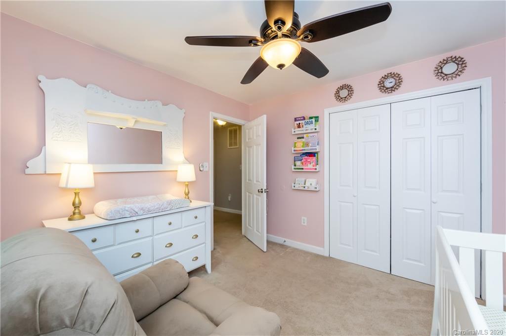 906 Falls Church Road Charlotte, NC 28270 - Photo 42 of 48 Gallery Image 42