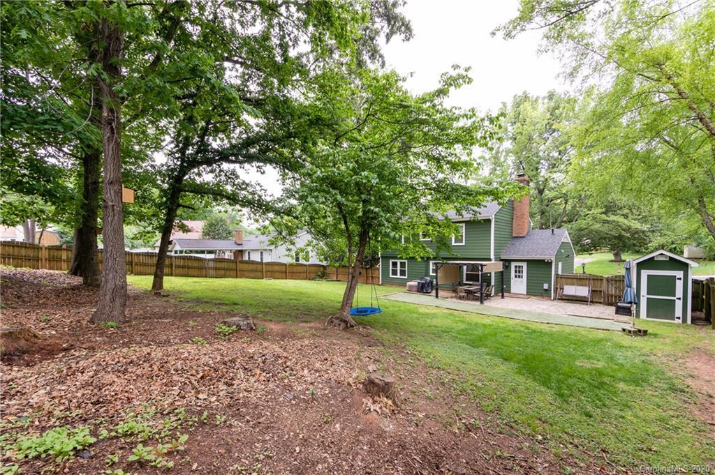 906 Falls Church Road Charlotte, NC 28270 - Photo 47 of 48 Gallery Image 47