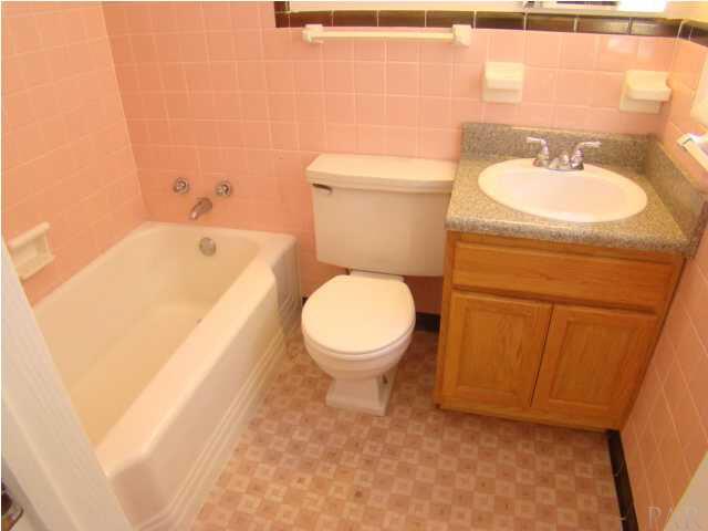 4810 Creighton Road Pensacola, FL 32504 - Photo 15 of 22 Master Bathroom