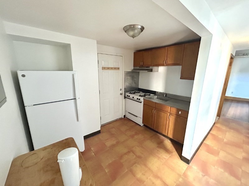 22 University Road, Unit 1B Brookline, MA 02446 - Photo 1 of 13