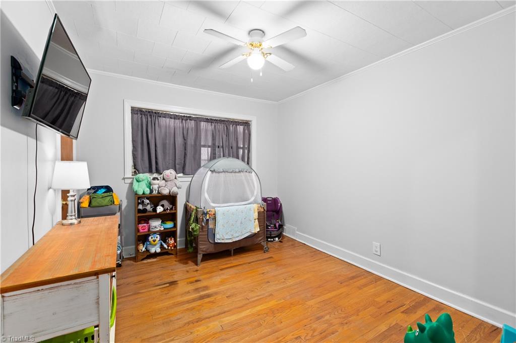 304 Armstrong Road Pilot Mountain, NC 27041 - Photo 22 of 42