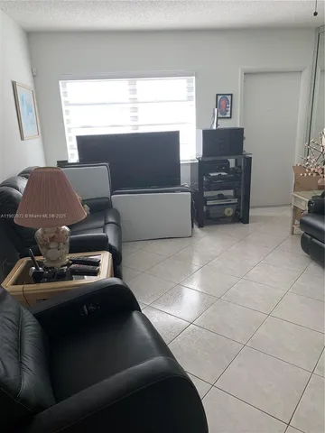 $215,000 | 1501 Arthur Street, Unit 1, Hollywood, FL 33020