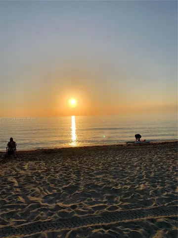 $215,000 | 1501 Arthur Street, Unit 1, Hollywood, FL 33020