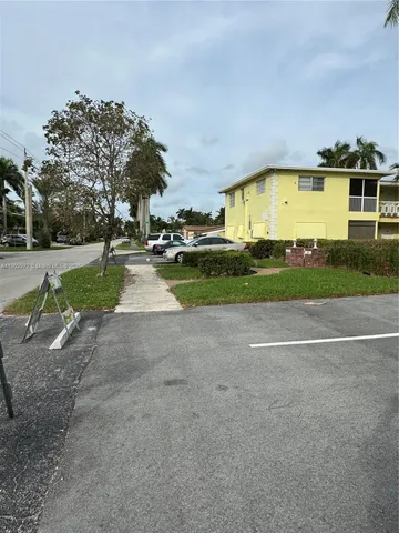 $215,000 | 1501 Arthur Street, Unit 1, Hollywood, FL 33020