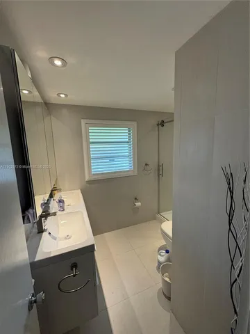 $215,000 | 1501 Arthur Street, Unit 1, Hollywood, FL 33020