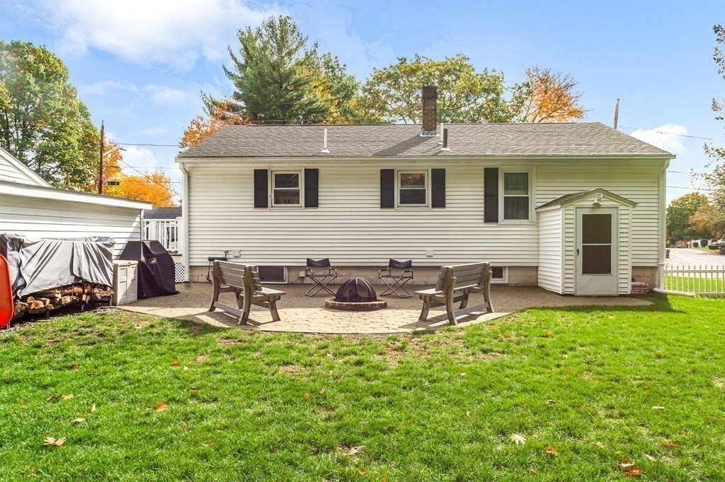 26 Strongwater Road Methuen, MA 01844 - Photo 7 of 25 Gallery Image 7