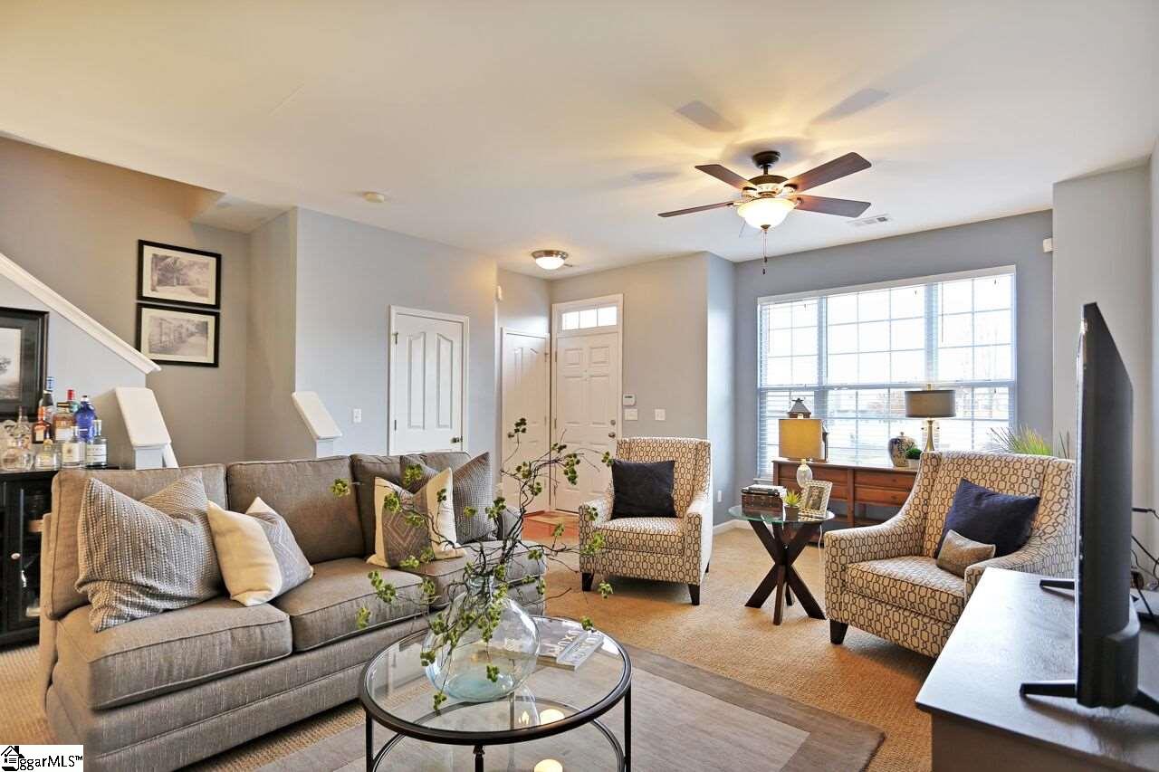305 Intrepid Court Greer, SC 29650 - Photo 10 of 33 Gallery Image 10