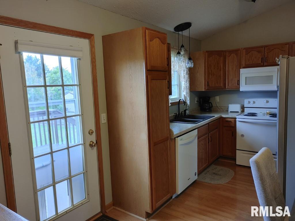 700 Coal Bank Road Metamora, IL 61548 - Photo 6 of 27