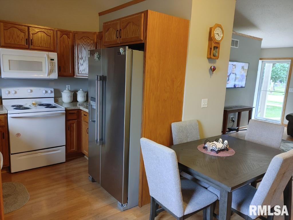 700 Coal Bank Road Metamora, IL 61548 - Photo 9 of 27