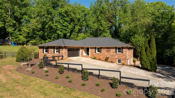$650,000 | 310 Case Street, Columbus, NC 28722