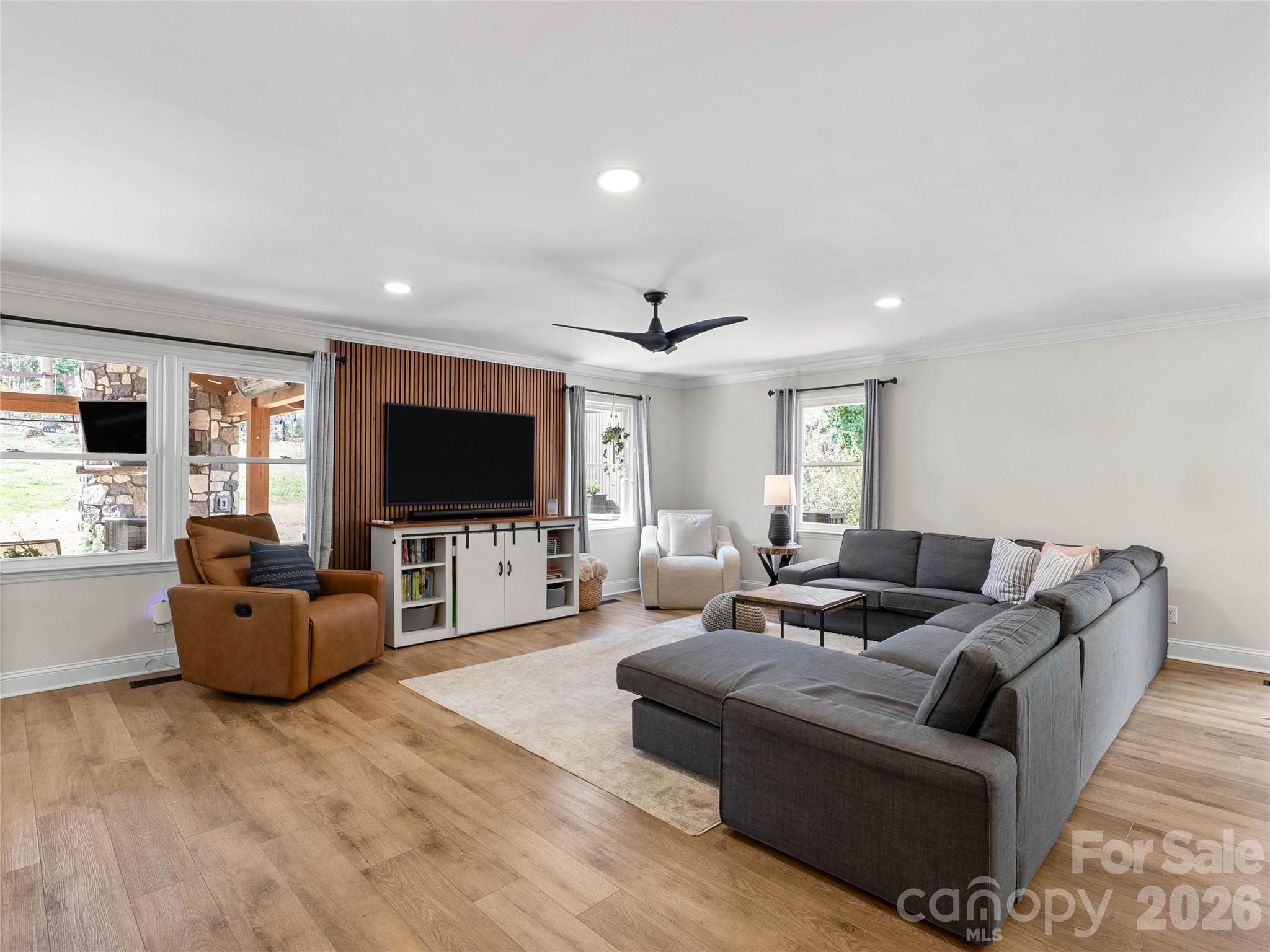 310 Case Street Columbus, NC 28722 - Photo 11 of 47