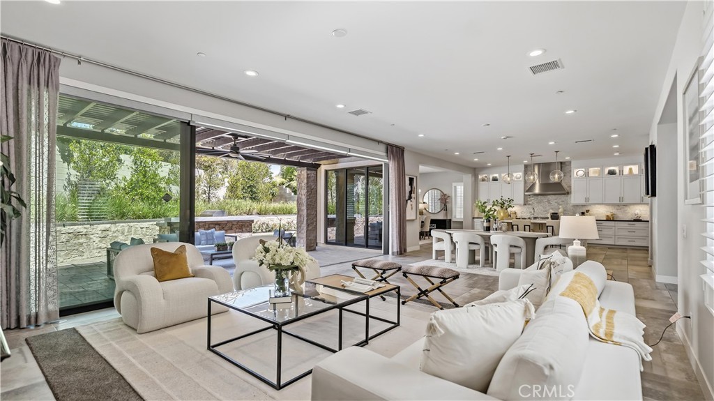 117 Interstellar Irvine, CA 92618 - Photo 13 of 72