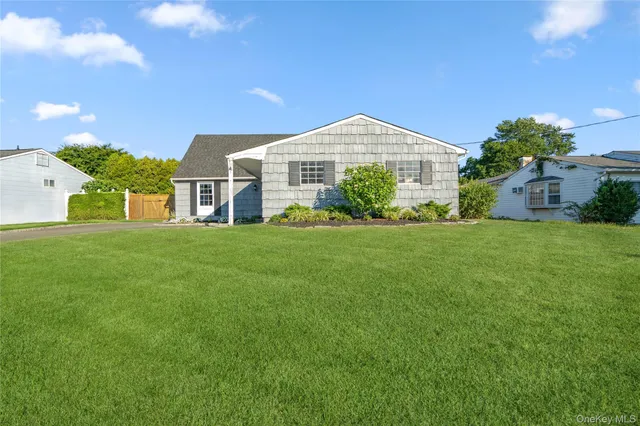 $585,000 | 117 Stuyvesant Drive, Port Jefferson Station, NY 11776