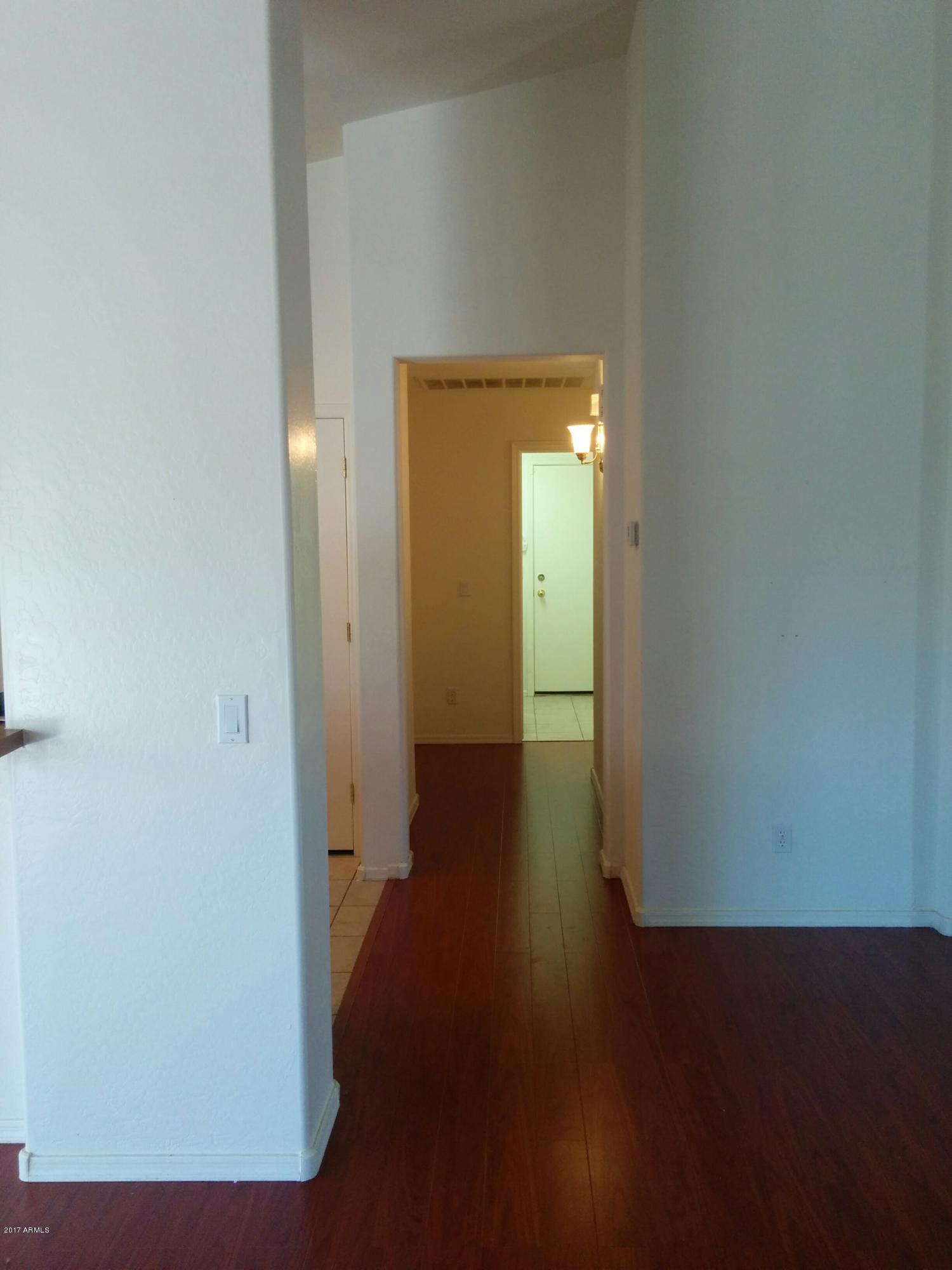 45060 Portabello Road Maricopa, AZ 85139 - Photo 13 of 29 Hallway