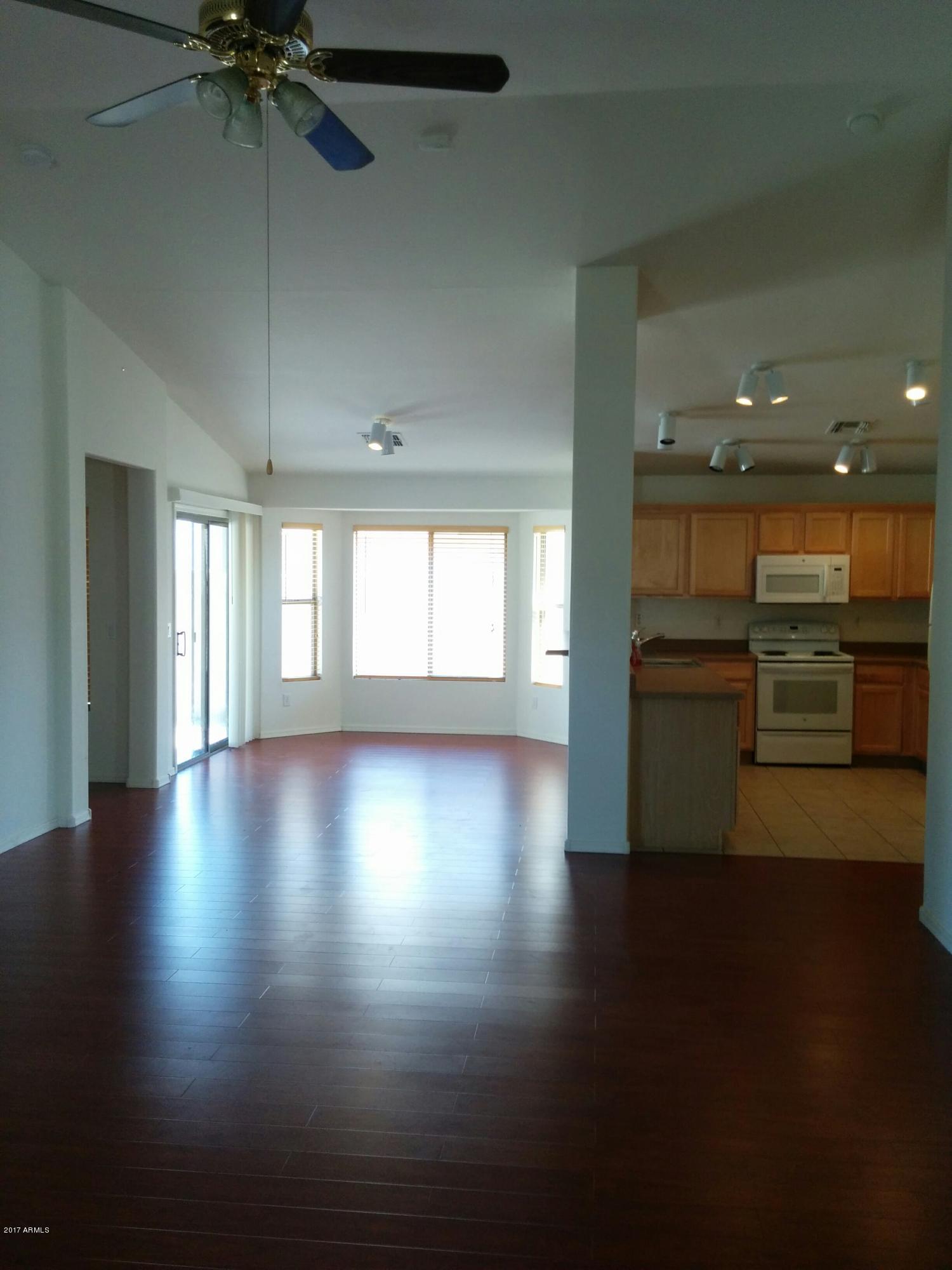 45060 Portabello Road Maricopa, AZ 85139 - Photo 2 of 29 Living Room