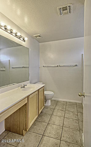 45060 Portabello Road Maricopa, AZ 85139 - Photo 7 of 29 Master Bathroom