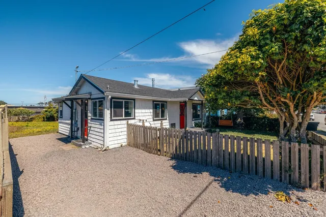 a view of a bench in a yard