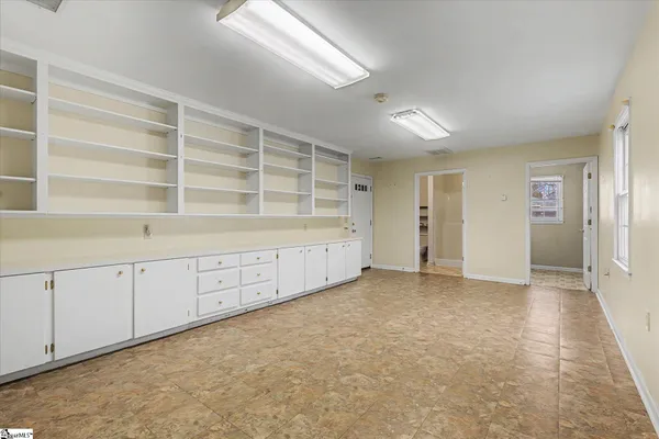 $325,000 | 302 West Hampton Avenue, Honea Path, SC 29654