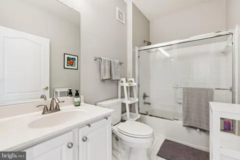 $539,900 | 12165 Abington Hall Place, Unit 302, Reston, VA 20190