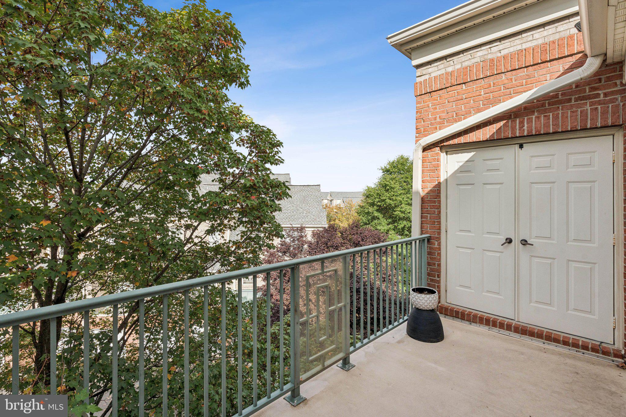 12165 Abington Hall Place, Unit 302 Reston, VA 20190 - Photo 26 of 38