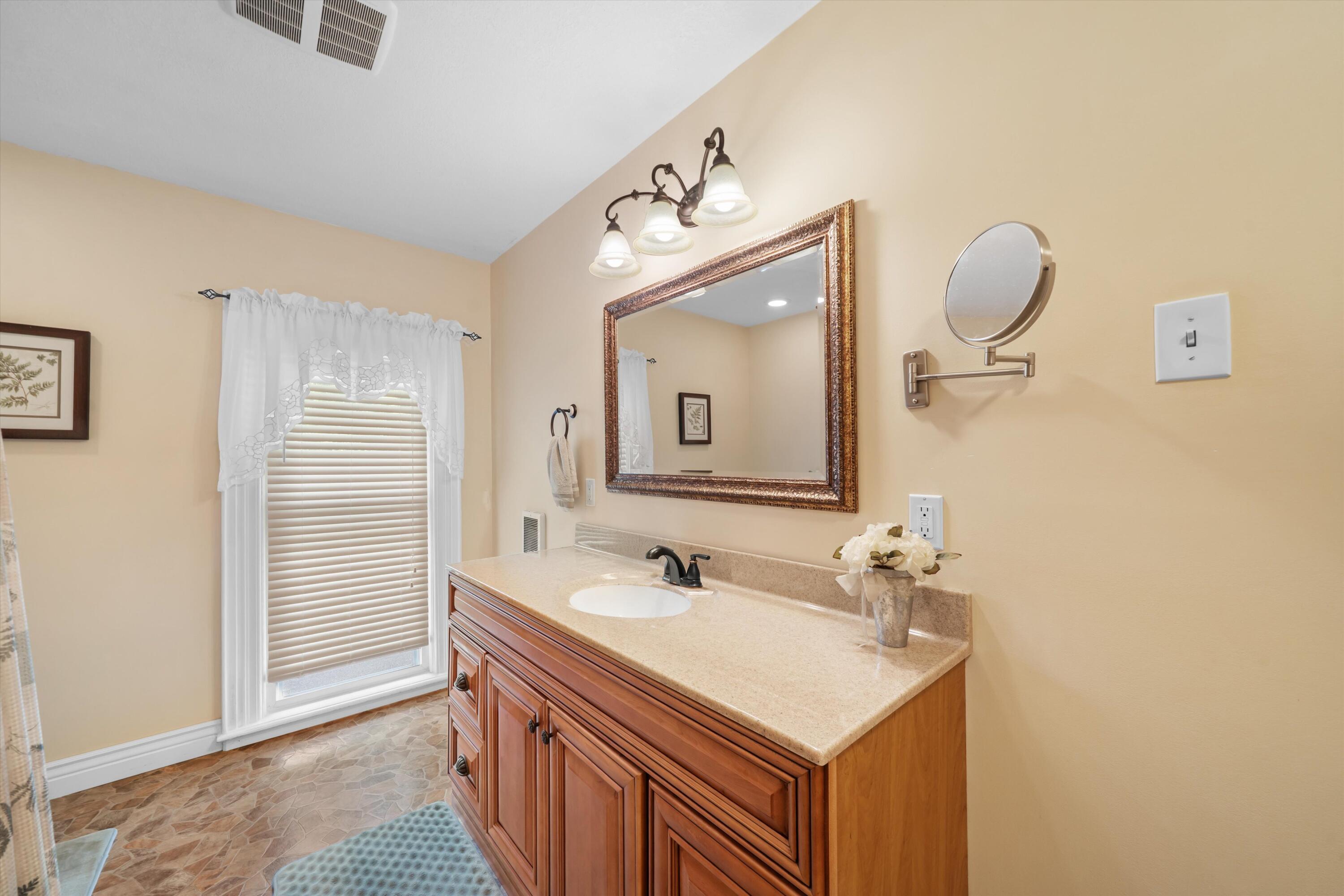 530 Newton Road Coldwater, MI 49036 - Photo 40 of 102 066-DSC09231