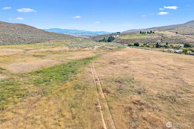 $995,000 | 93 Warren Road, Tonasket, WA 98855