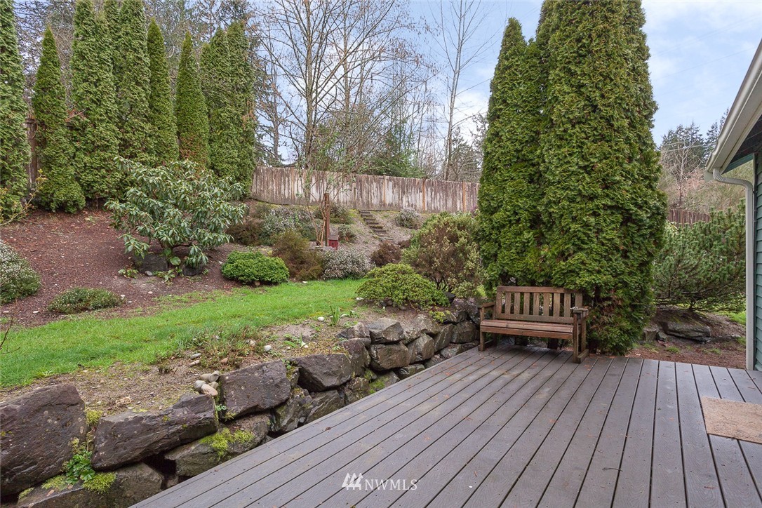 2260 Vine Road Brier, WA 98036 - Photo 7 of 19 Gallery Image 7