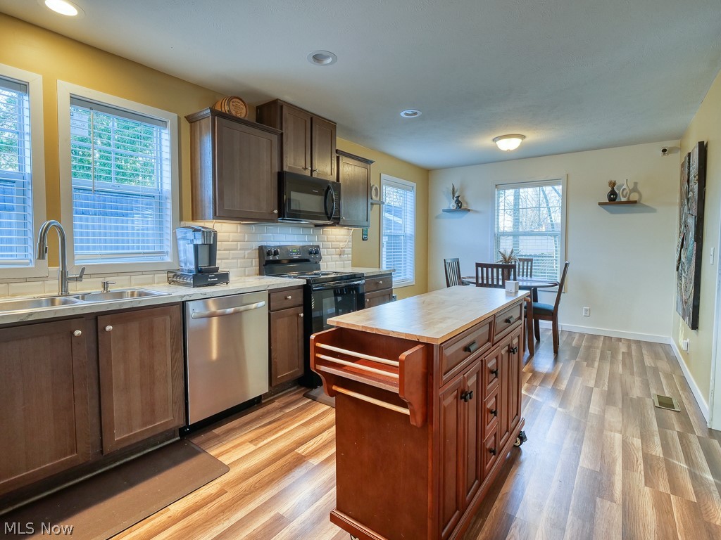 6610 Lear Nagle Road, Unit 156 North Ridgeville, OH 44039 - Photo 8 of 23 Gallery Image 8