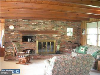846 Spring Valley Road Doylestown, PA 18901 - Photo 6 of 12 Family Room