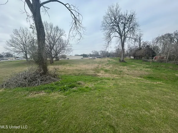 $225,000 | 84 West D&e Highway, Vidalia, LA 71373