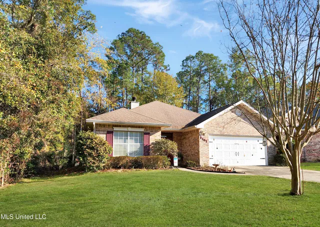 $230,000 | 9461 Op La Way, Diamondhead, MS 39525