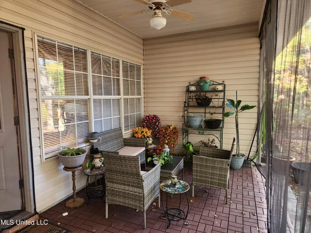 $230,000 | 9461 Op La Way, Diamondhead, MS 39525