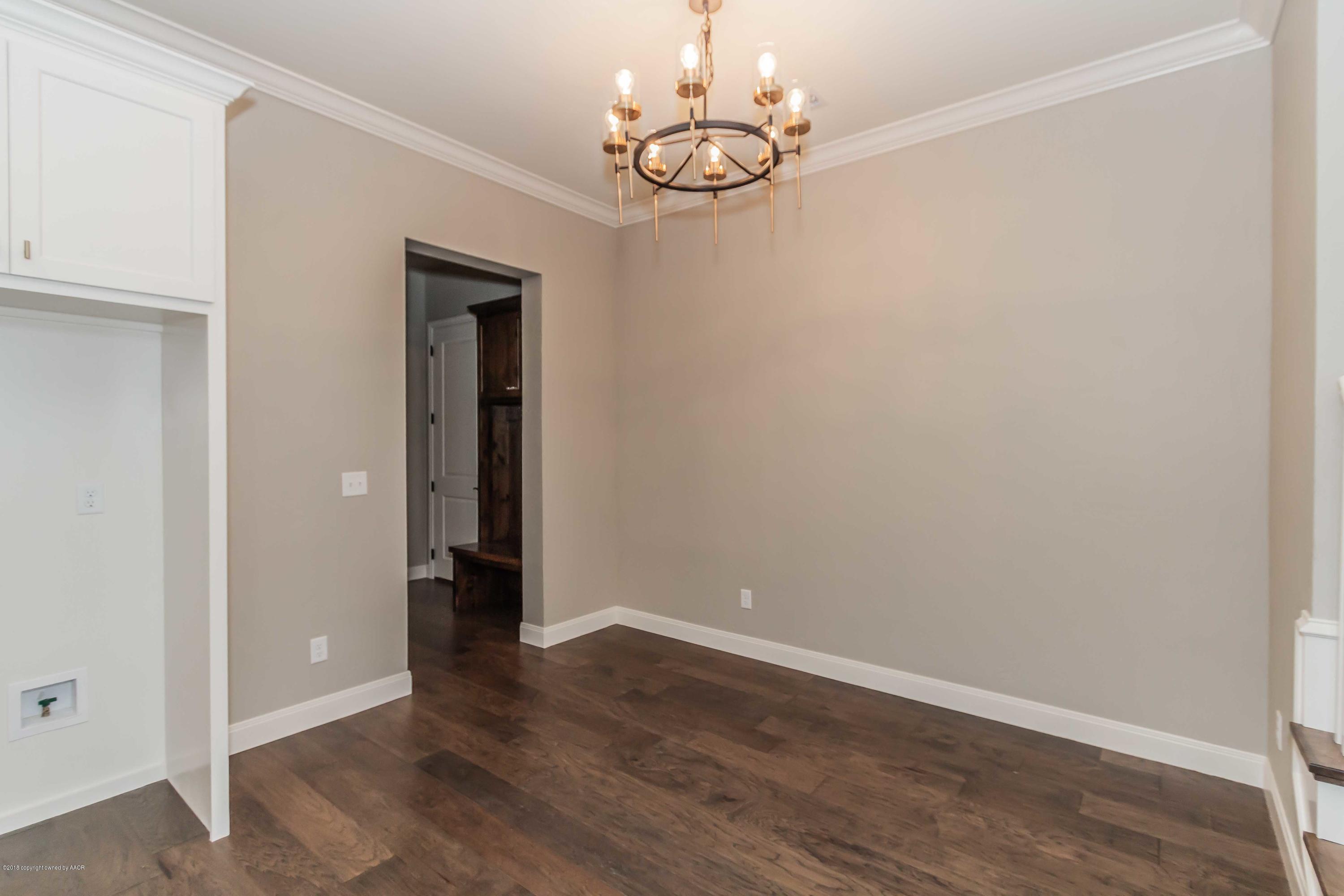 6303 Foley Square Street Amarillo, TX 79119 - Photo 17 of 51 DINING VIEW 1