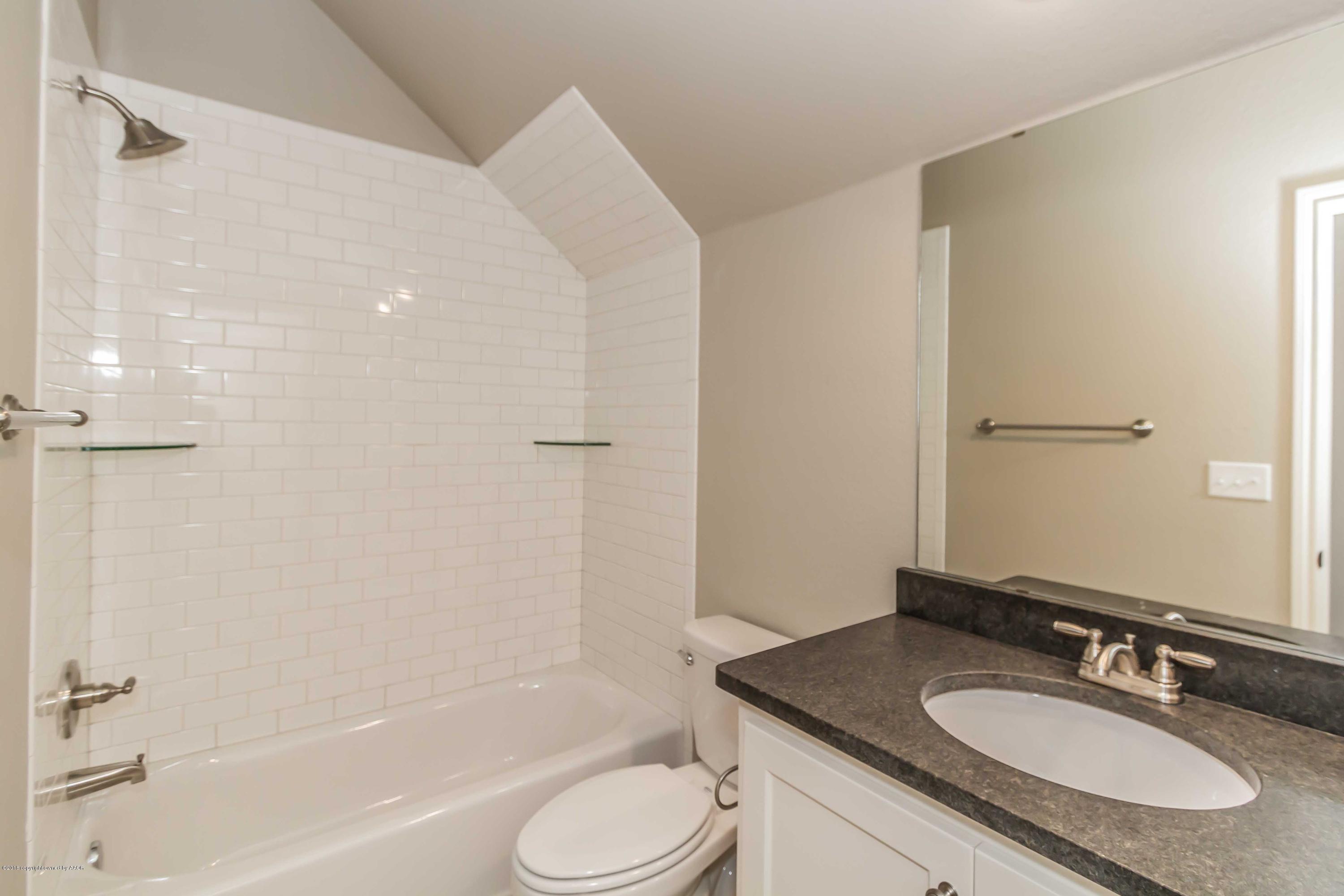 6303 Foley Square Street Amarillo, TX 79119 - Photo 41 of 51 BATHROOM 3