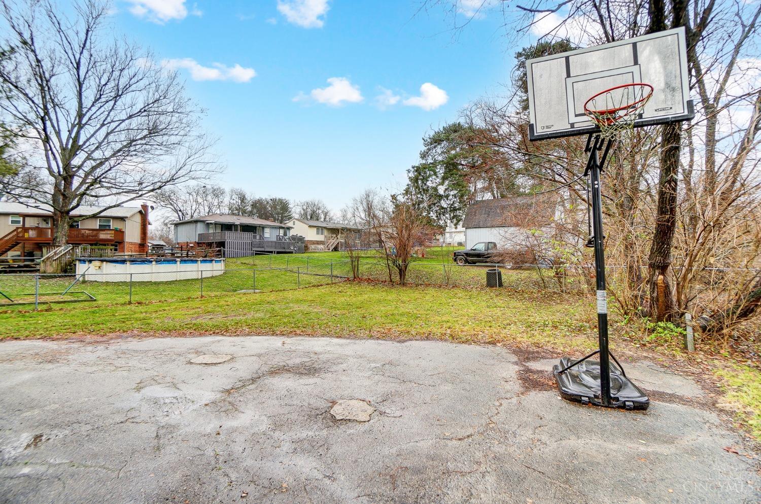 3511 West Galbraith Road Cincinnati, OH 45239 - Photo 40 of 42