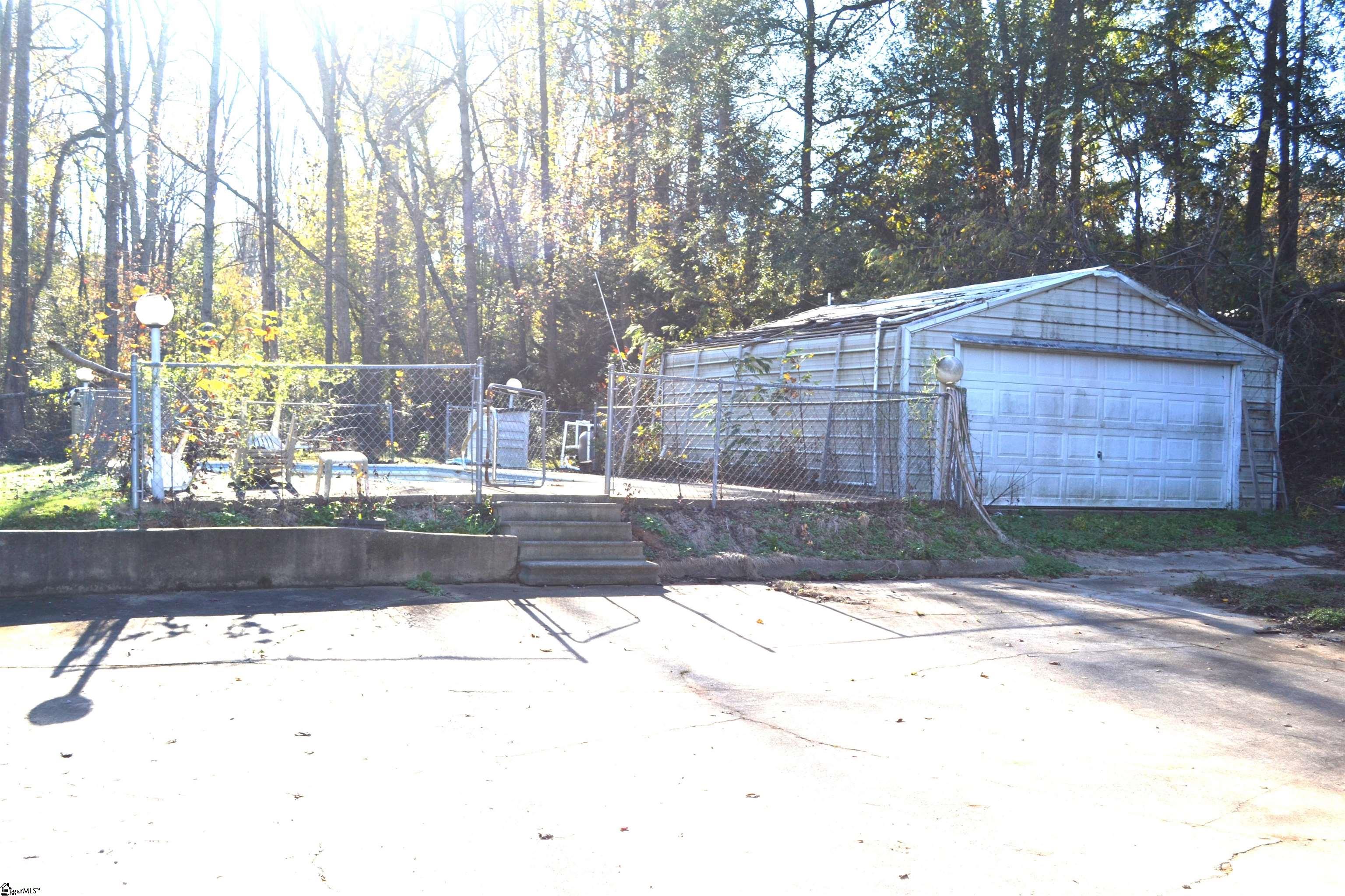 709 Hammett Road Greer, SC 29650 - Photo 21 of 21 Gallery Image 21