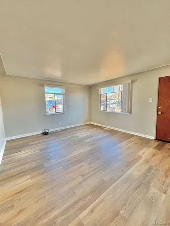 $1,300 | 7090 West 16th Place, Lakewood, CO 80214