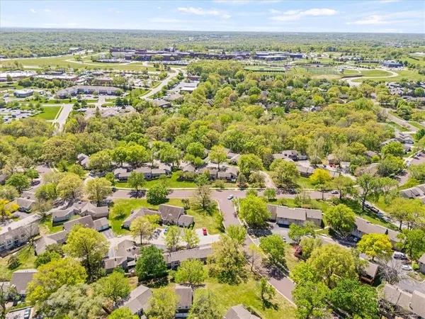 $235,000 | 12650 West 108th Street, Overland Park, KS 66210