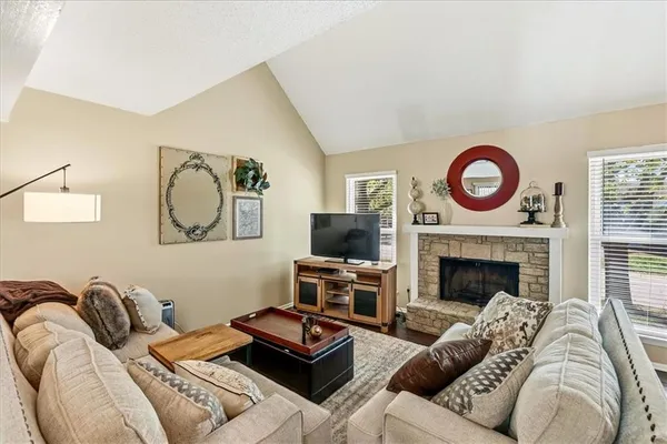 $235,000 | 12650 West 108th Street, Overland Park, KS 66210