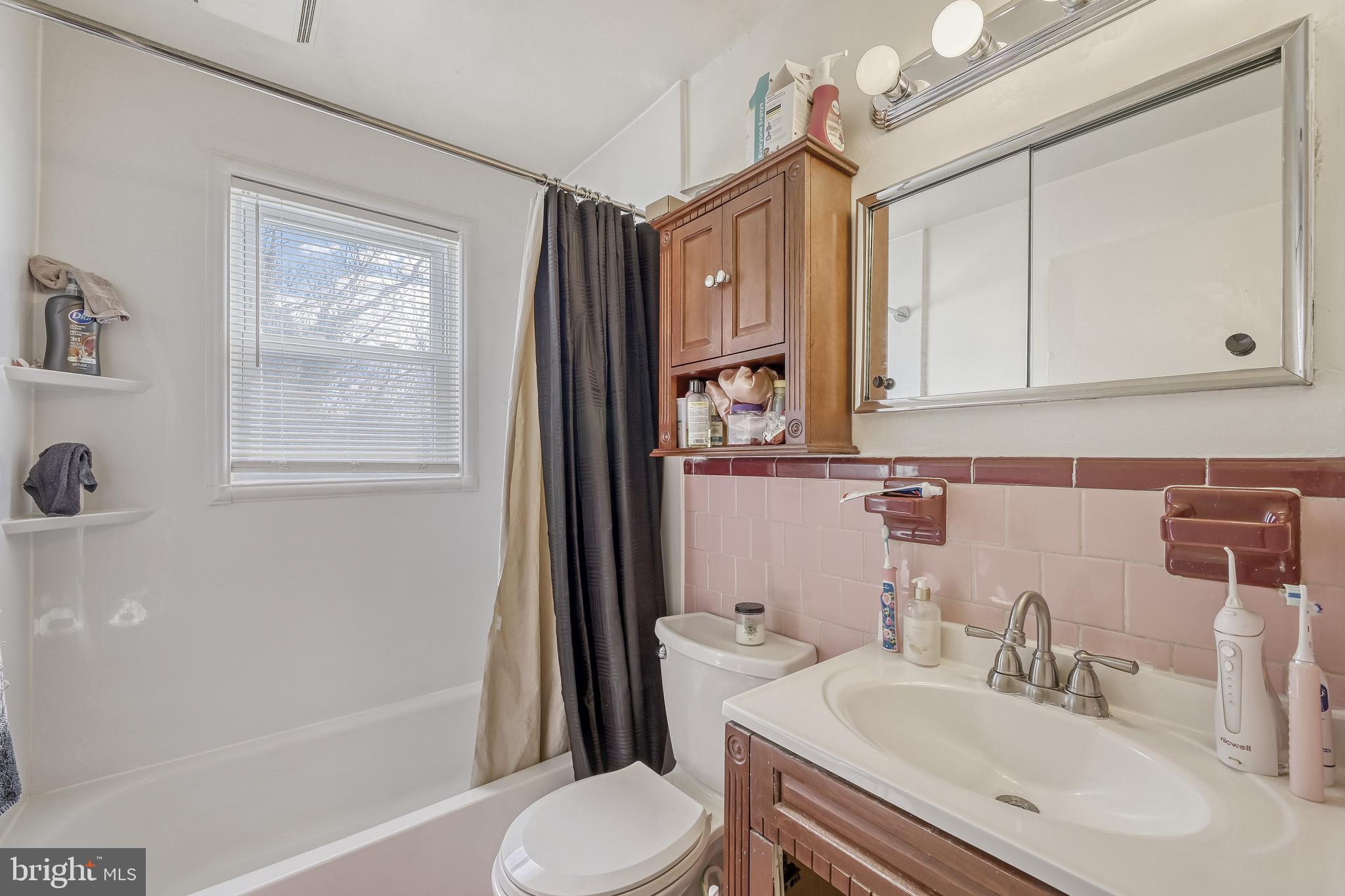 2218 Southorn Road Baltimore, MD 21220 - Photo 10 of 18 Gallery Image 10