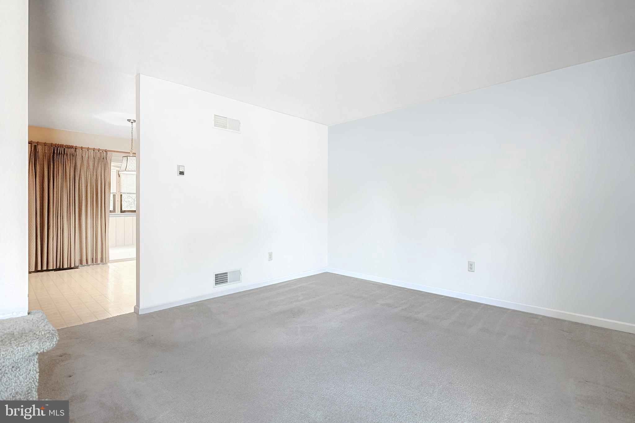 240 Boxwood Road Manchester, PA 17345 - Photo 11 of 34 Gallery Image 11