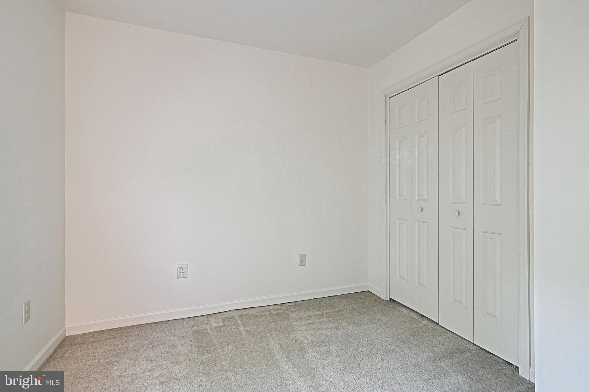 240 Boxwood Road Manchester, PA 17345 - Photo 27 of 34 Gallery Image 27