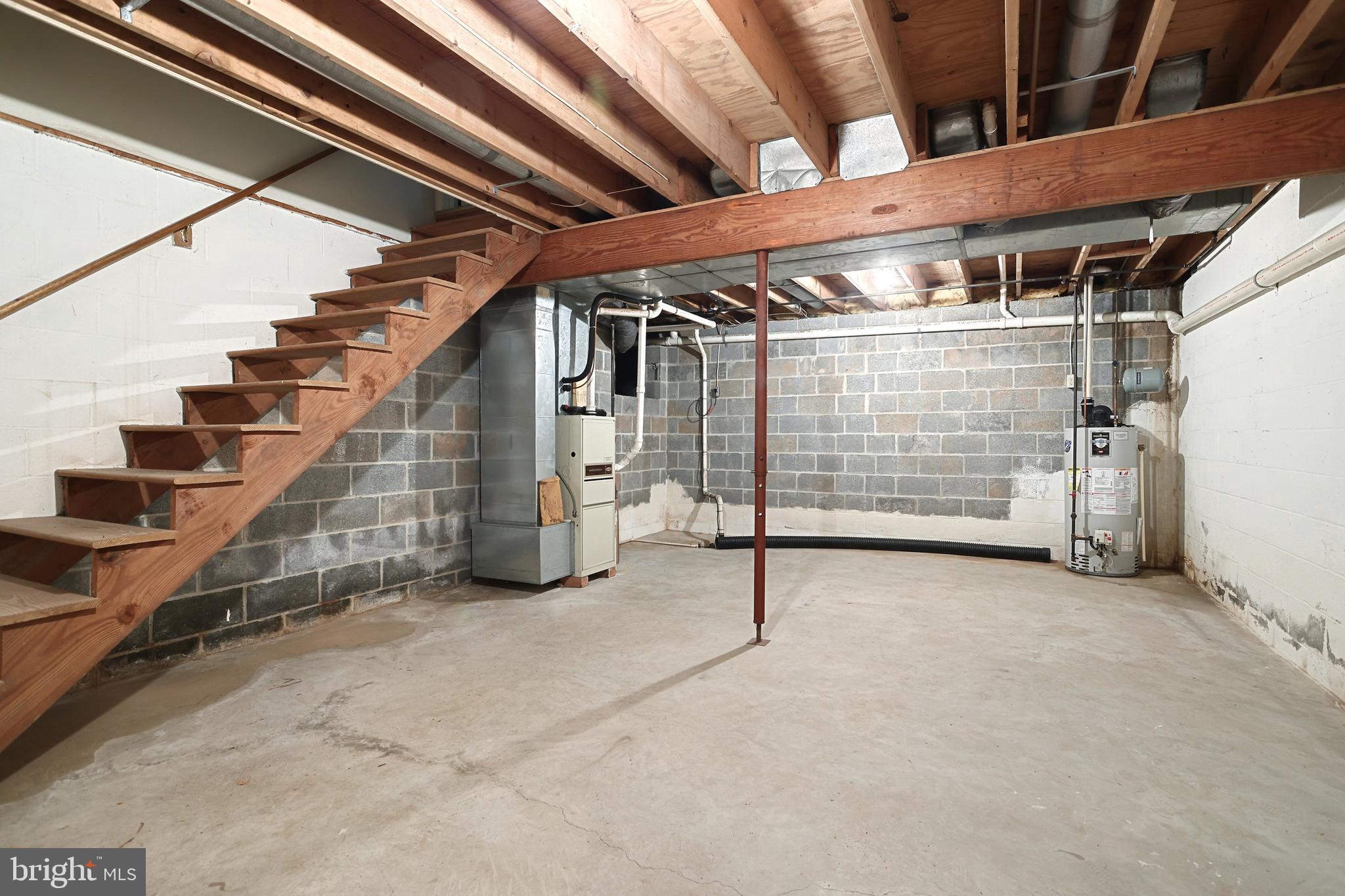 240 Boxwood Road Manchester, PA 17345 - Photo 31 of 34 Gallery Image 31