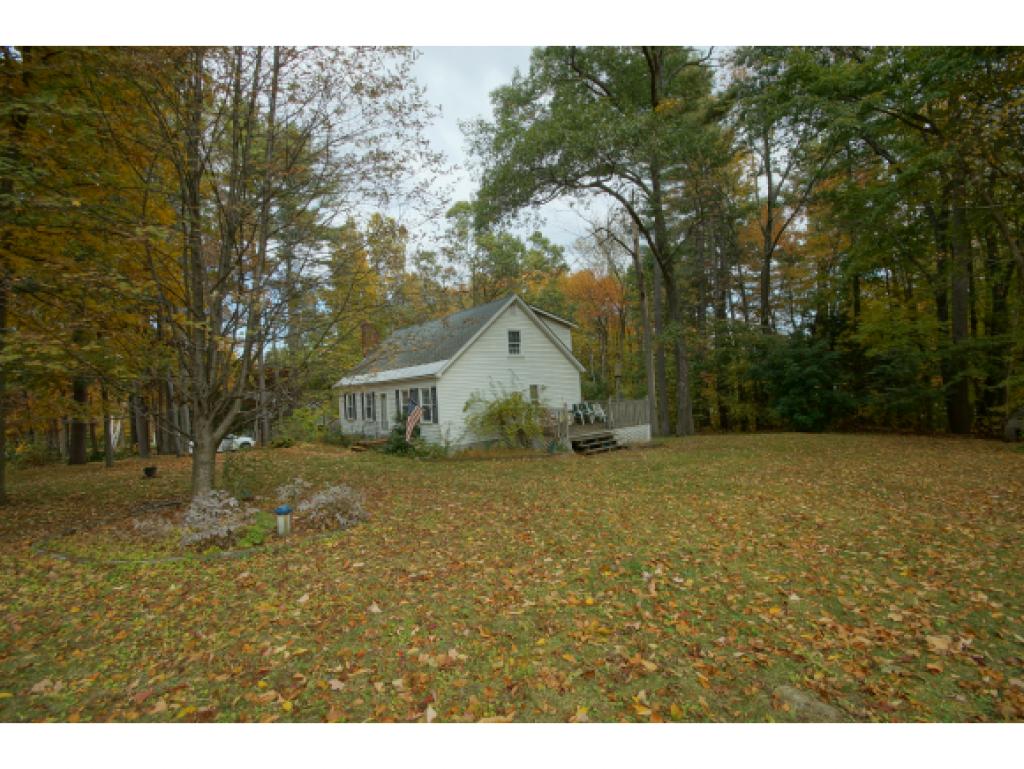 3 Cole Road Derry, NH 03038 - Photo 5 of 28