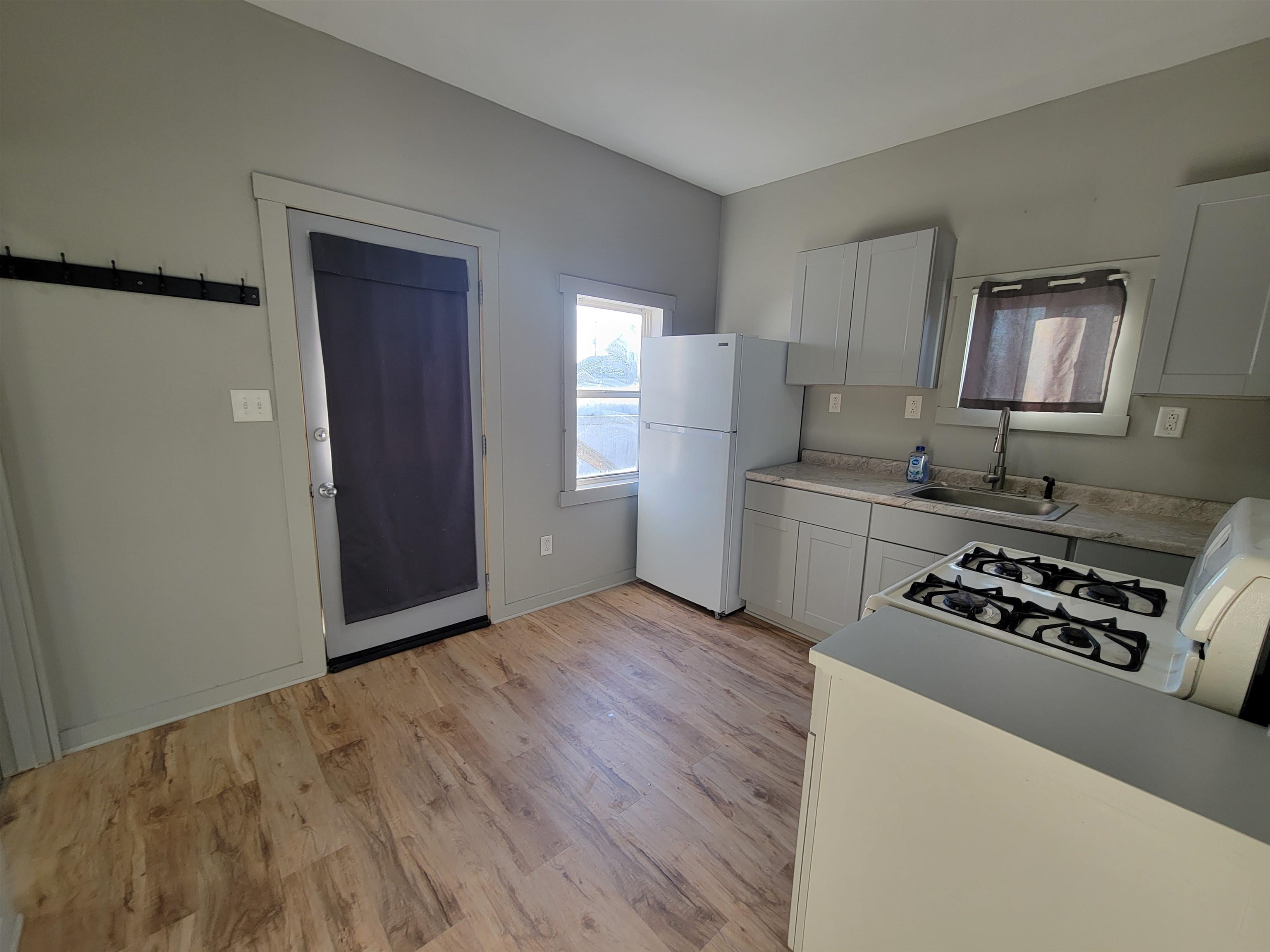 533 Deleon Street Ottawa, IL 61350 - Photo 6 of 17