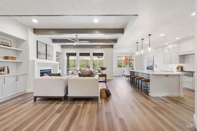 $739,800 | 1106 East Rockhurst Lane, Eagle, ID 83616