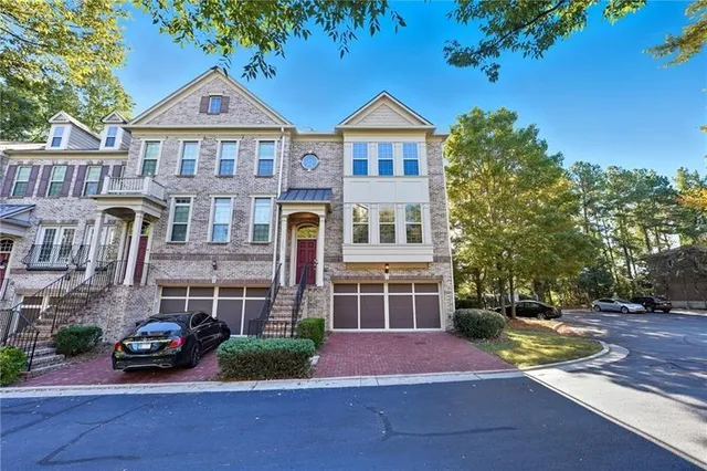 $4,800 | 3655 East Paces Walk, Atlanta, GA 30326